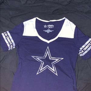 Dallas cowboy V neck t-shirt